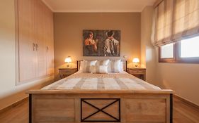 Evgatis Beach Luxury Apts